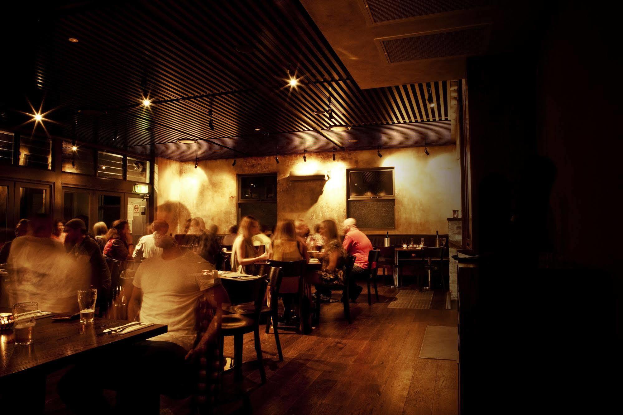 The Burwood Inn Newcastle Exterior foto